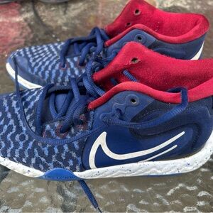 Nike KD Trey 5 Boys Size 6Y Blue Athletic Running Shoes Sneakers CT1425-402